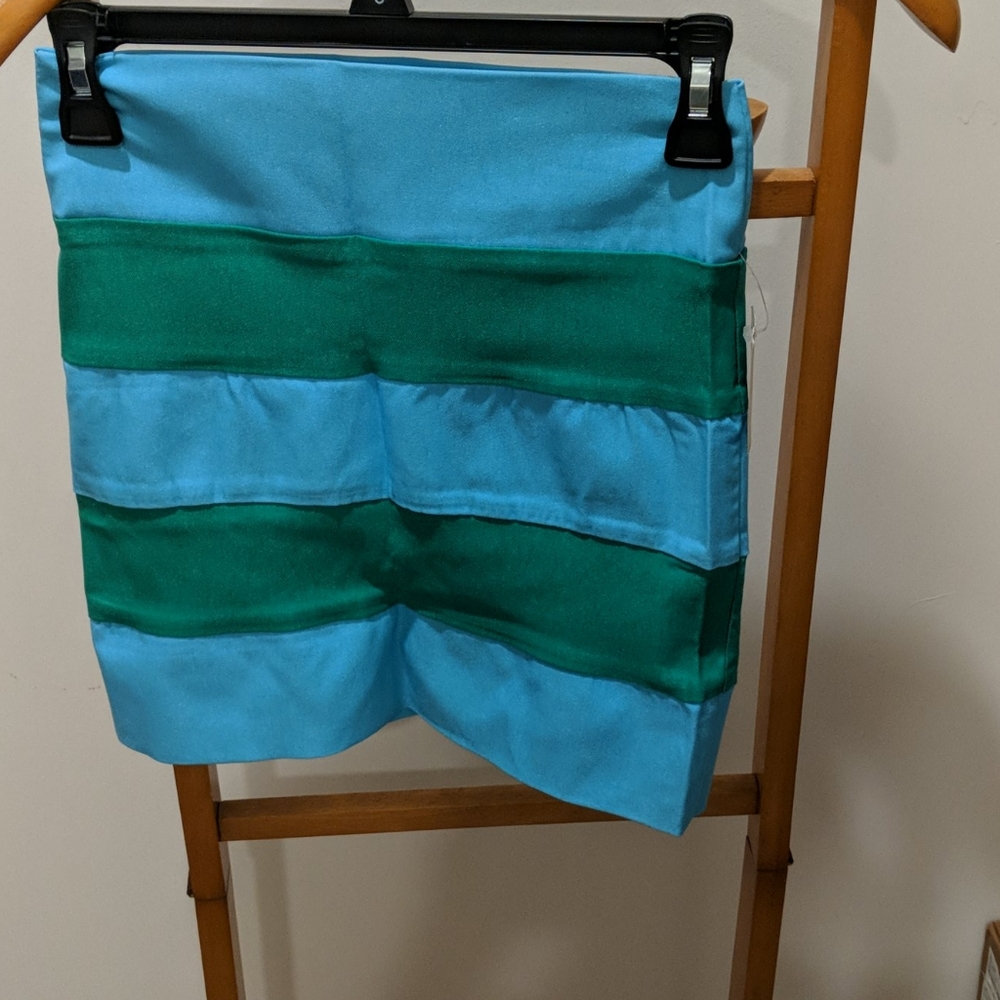 3/$30.00 URBAN ROSE MINI STRETCH FITTED SKIRT NWOT